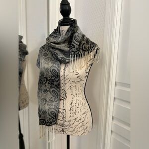 Macy’s Super-Soft Heather Grey & Cream Scarf! Scarf Body is 65”, Fringe is 3.5”.